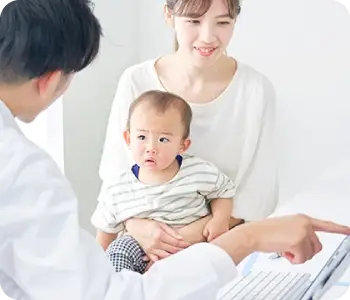 頭のかたち外来の予約をし、受診してください(保険診療)